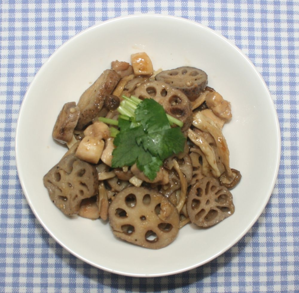 花粉症対策 乾燥レンコンで鶏肉の甘辛炒め レシピ 作り方 By 楽天出店店舗 ウミダスジャパン 楽天レシピ