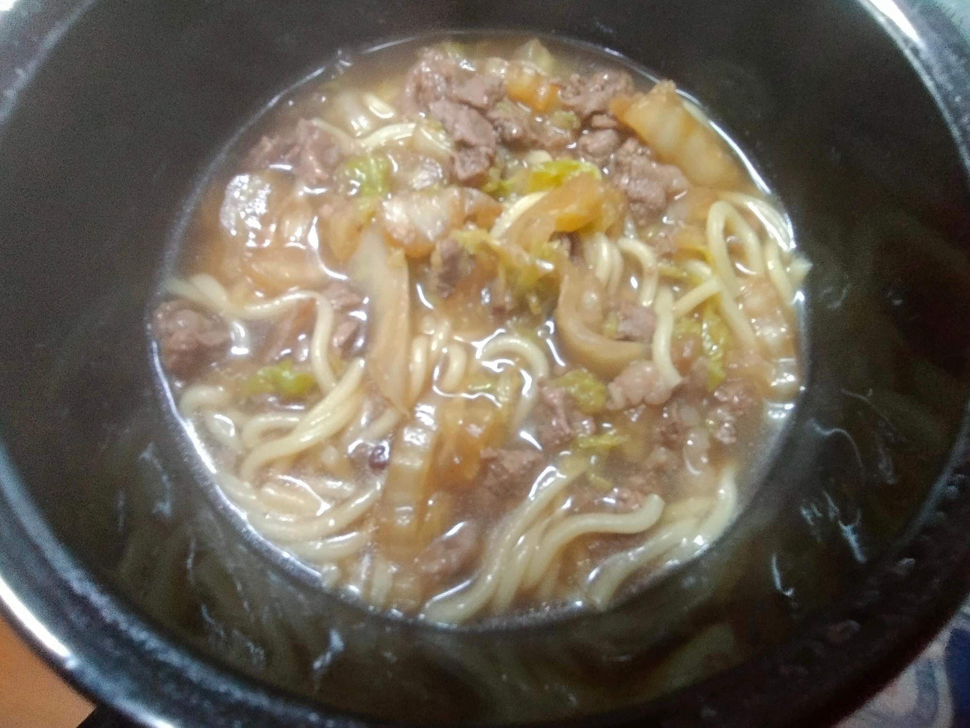 甘だれ牛肉白菜入りラーメン