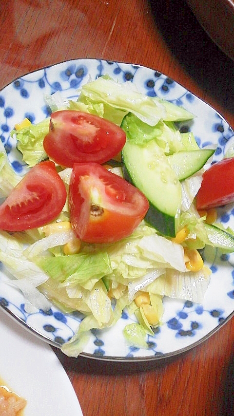 簡単生野菜サラダ