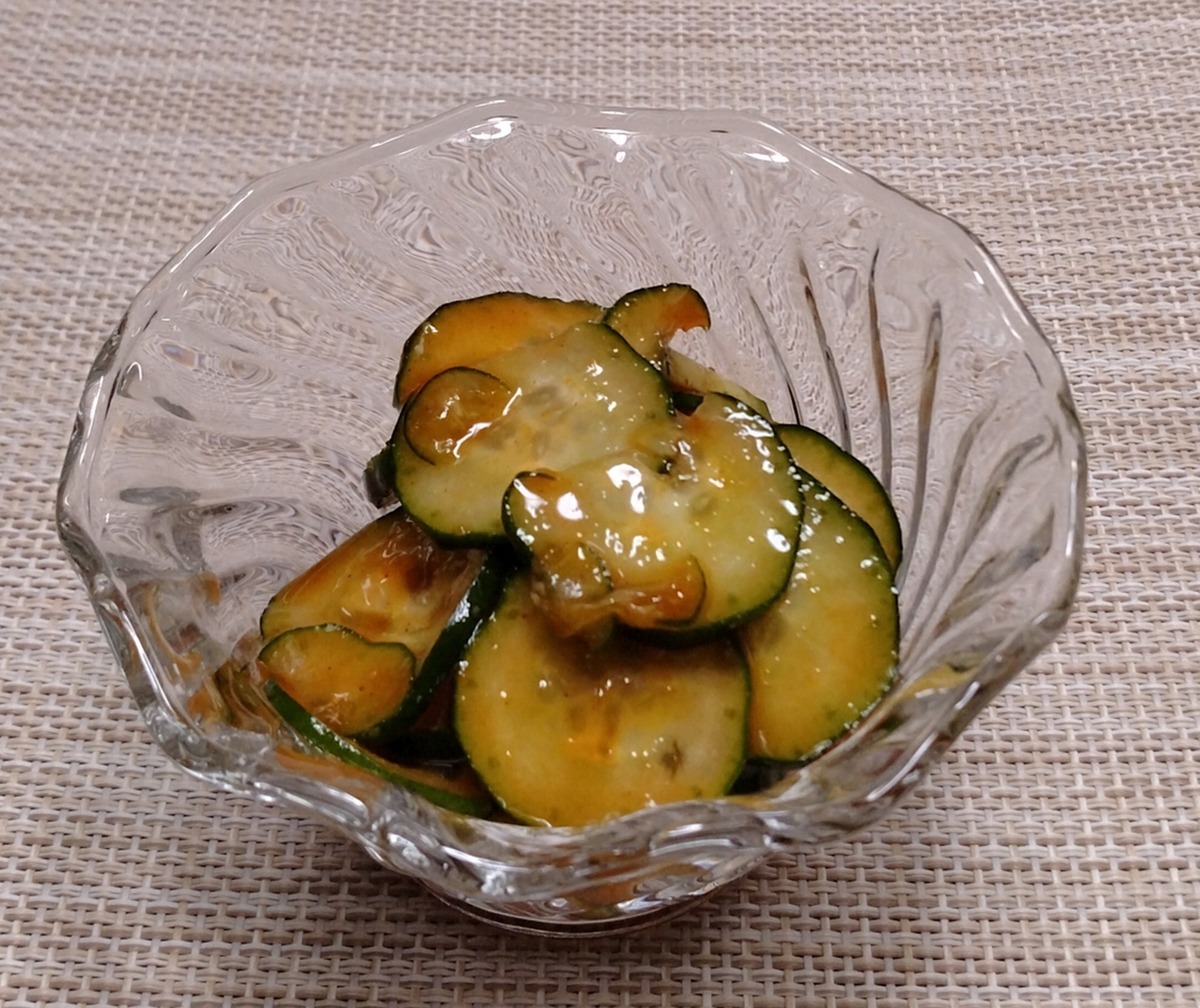 きゅうりの豆板醤和え