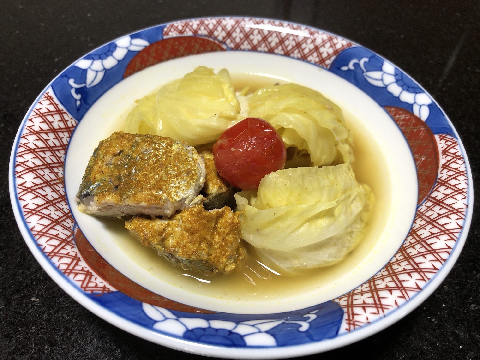 簡単！サバ缶とキャベツのカレー風味