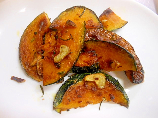 かぼちゃソテー ニンニク ローズマリー レシピ 作り方 By アルプスの乙女 楽天レシピ