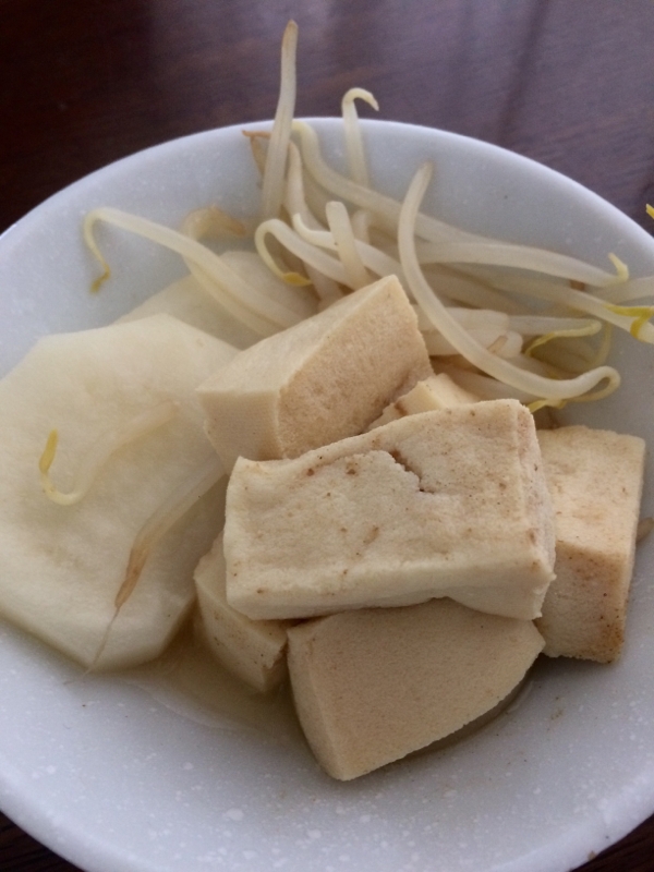 カブと高野豆腐の煮物