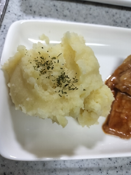 スゴく美味しかったです！
娘がメインのお肉よりコッチをお替りしてパクパク食べてました。
ご馳走さまでした〜