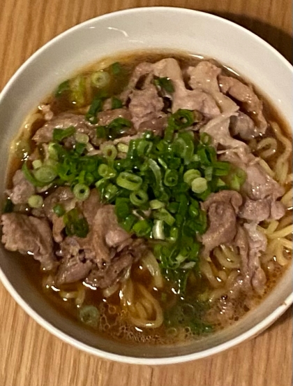 焼きそば麺で☆豚もやし味噌ラーメン