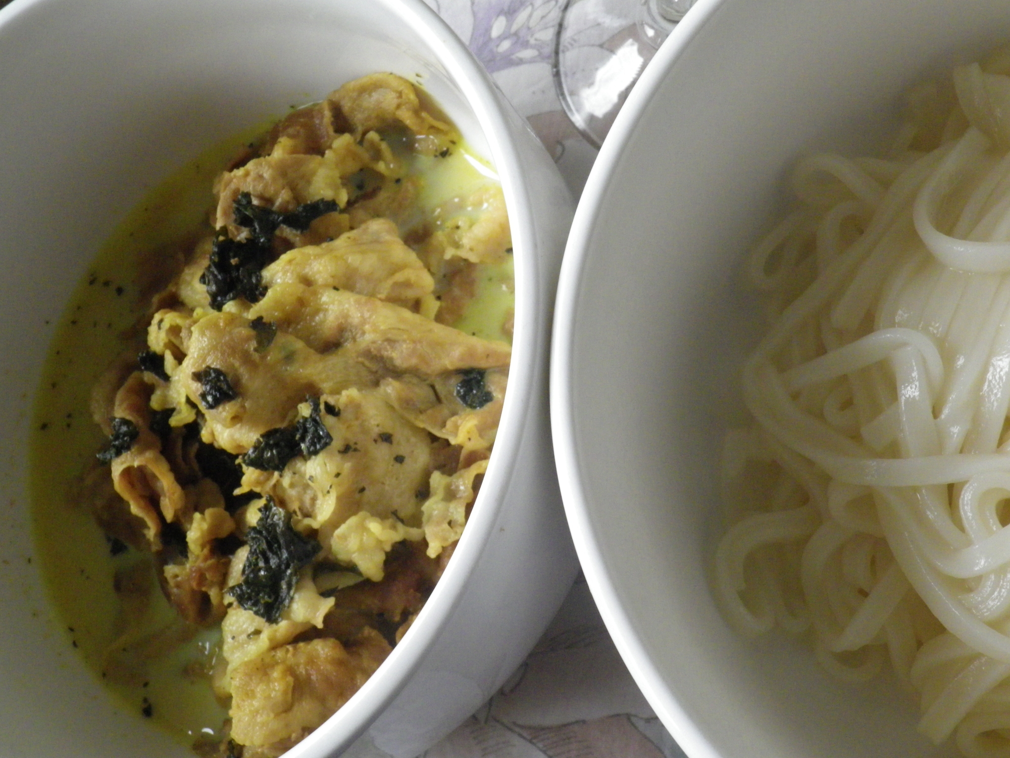 カレー粉de豚肉と香草の夏カレーうどん