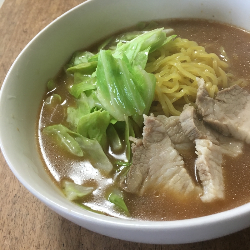 野菜たっぷりラーメン