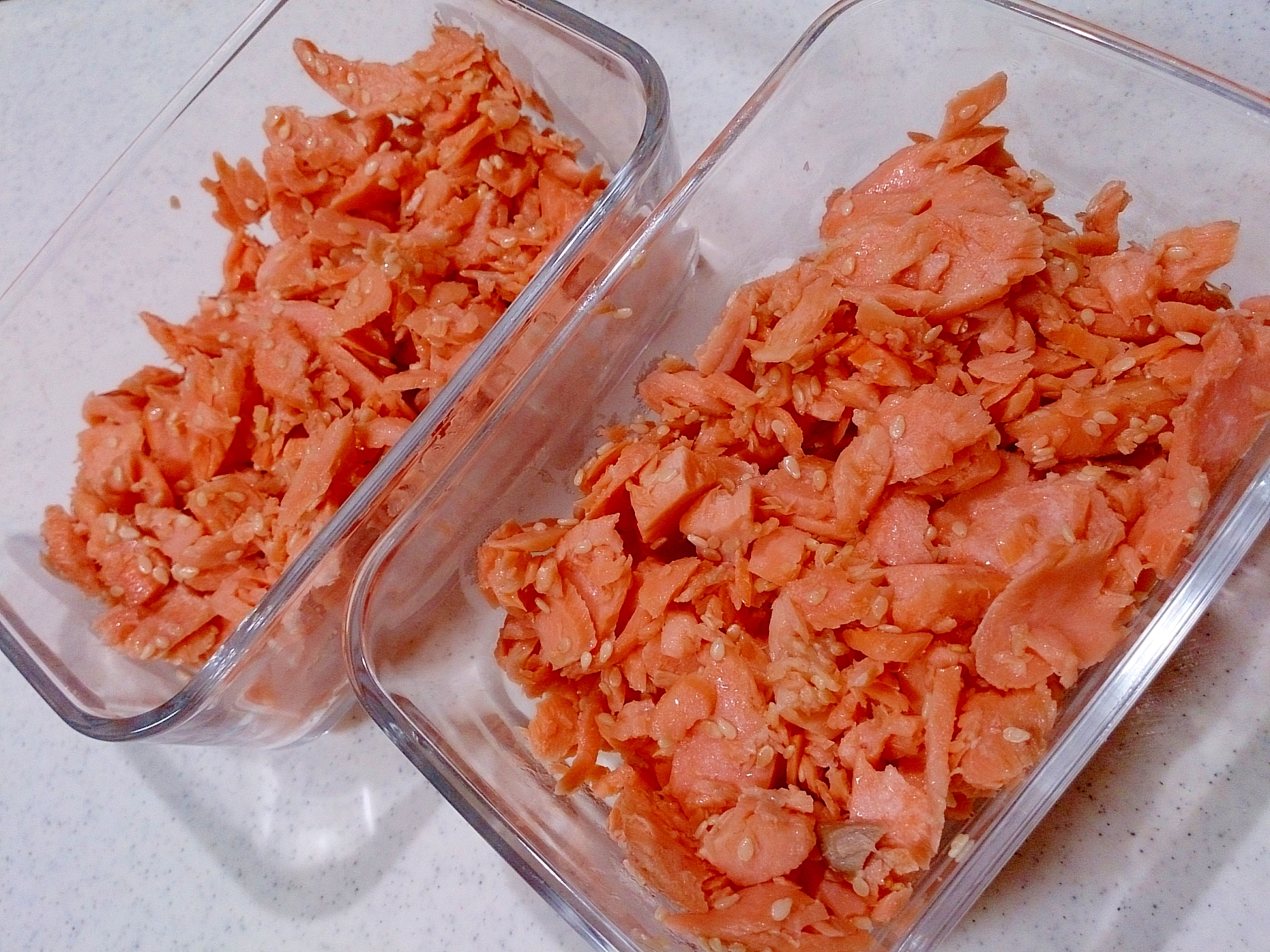 鮭そぼろ 鮭フレーク 冷蔵 冷凍保存 あると便利 レシピ 作り方 By Hideok8 楽天レシピ