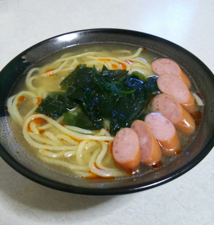 焼きそば麺で♪味噌ラーメン風みそ汁