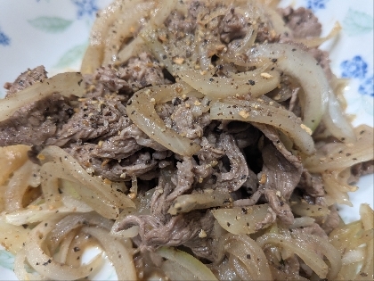 牛肉と玉ねぎの炒め煮