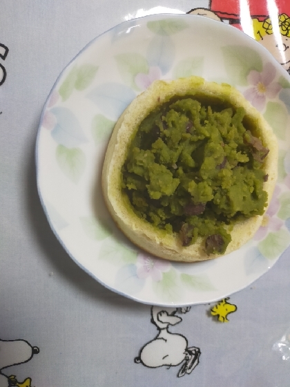 紅蓮華ちゃん(*´`)あんこと焼き芋コラボ美味しかったです(*ˊ˘ˋ*)｡♪:*°芋餡いいですね٩(ˊᗜˋ*)و♪