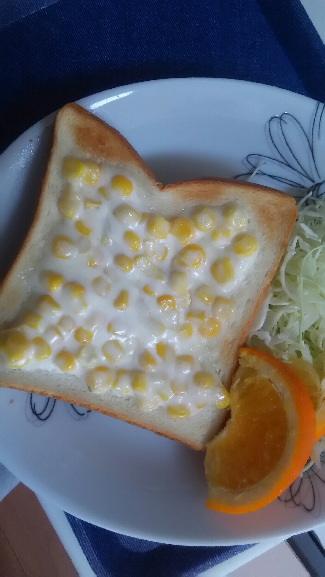 余らないの♥コーンのマヨトースト