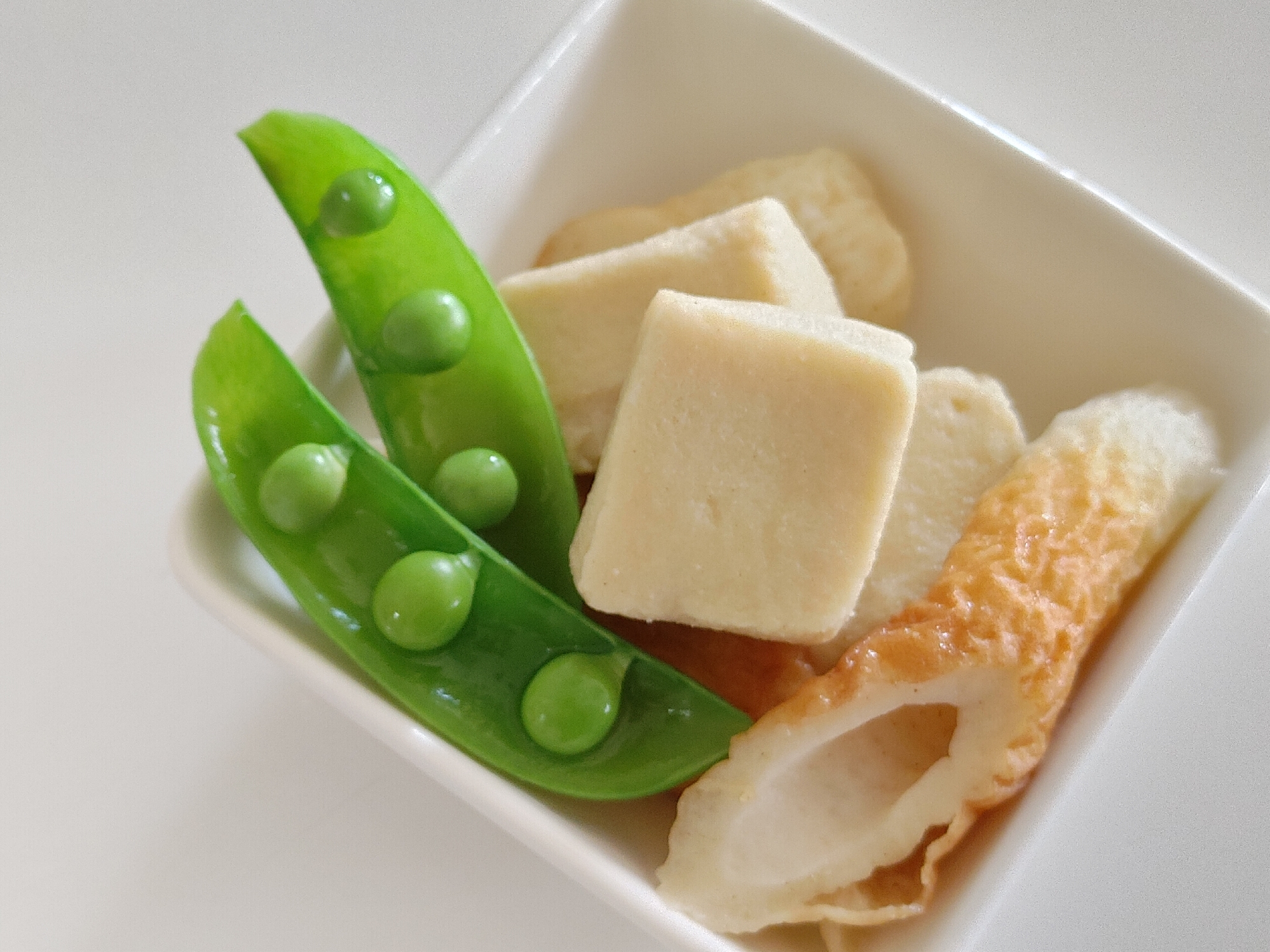 ふるふる高野豆腐とちくわの簡単含め煮
