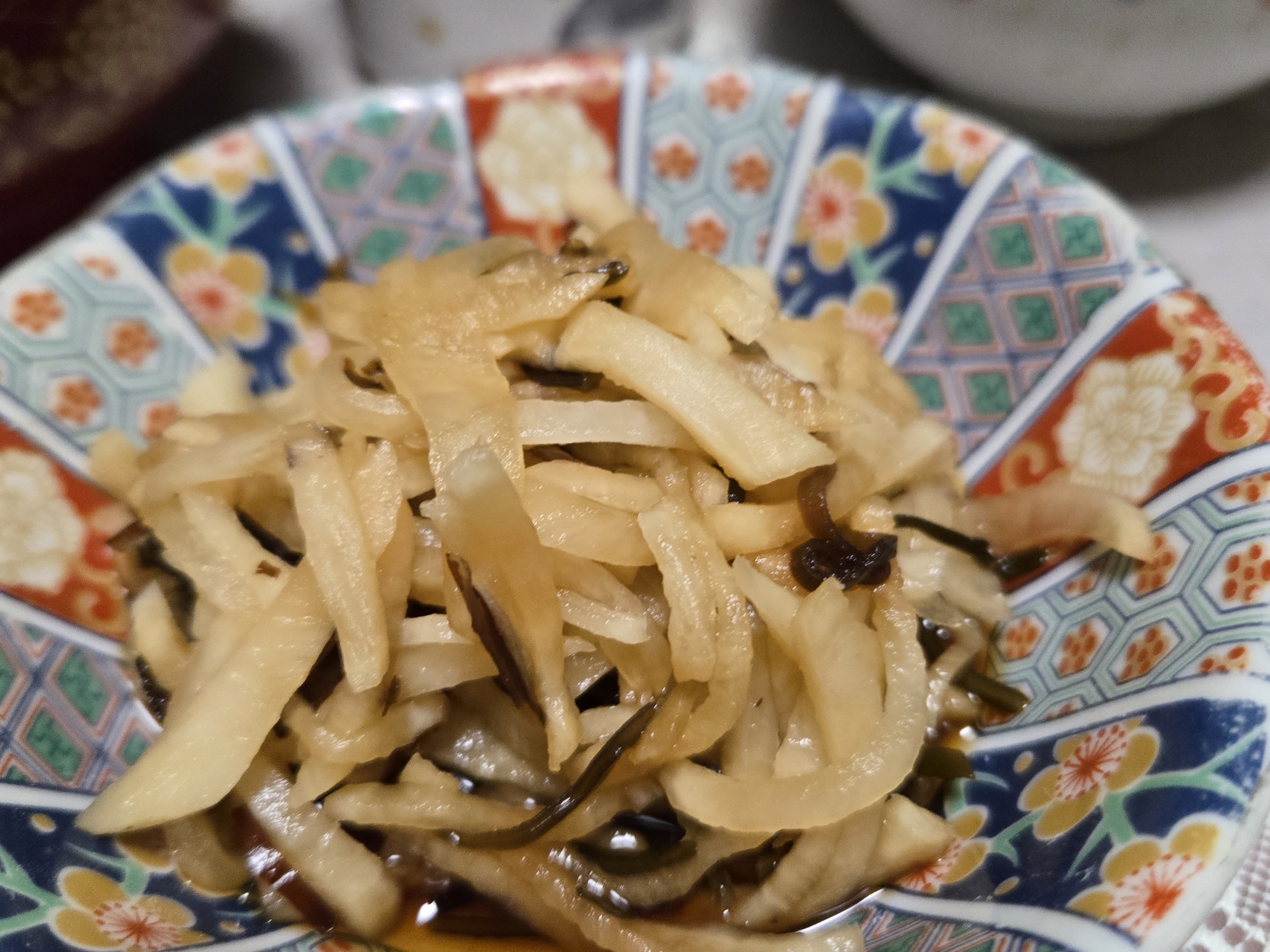 大根と塩こんぶの和え物