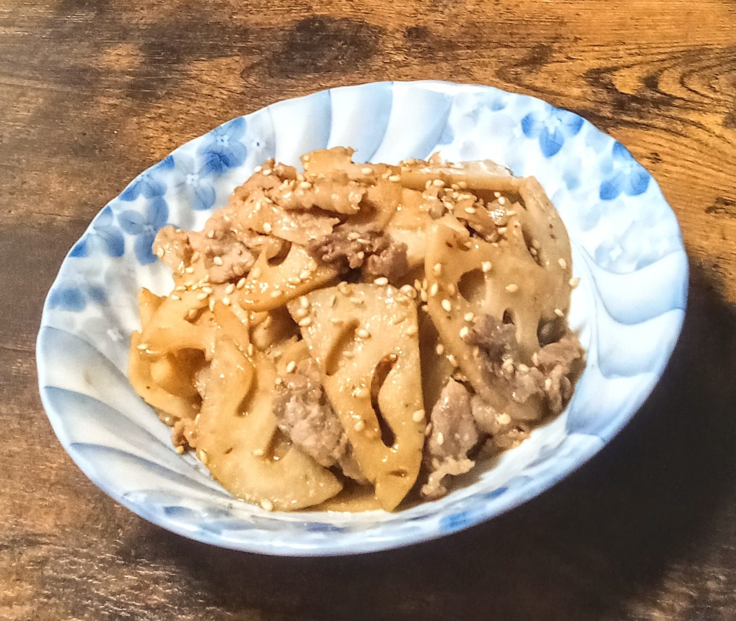 れんこんと豚こま肉の炒め物