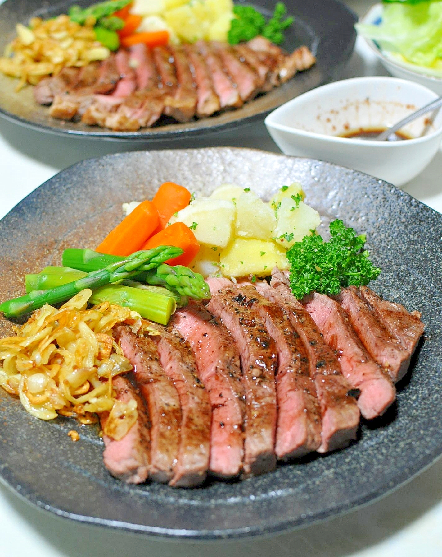 安いお肉もレストランの味に ビーフステーキ レシピ 作り方 By ねこすけ 楽天レシピ 安いお肉もレストランの味に ビーフステーキ レシピ 作り方 By ねこすけ 楽天レシピ