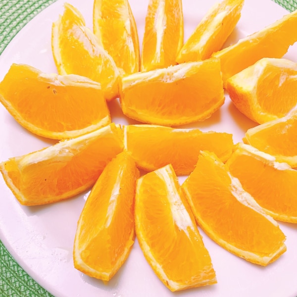食べやすい ネーブル オレンジの切り方 レシピ 作り方 By Sweet Sweet 楽天レシピ