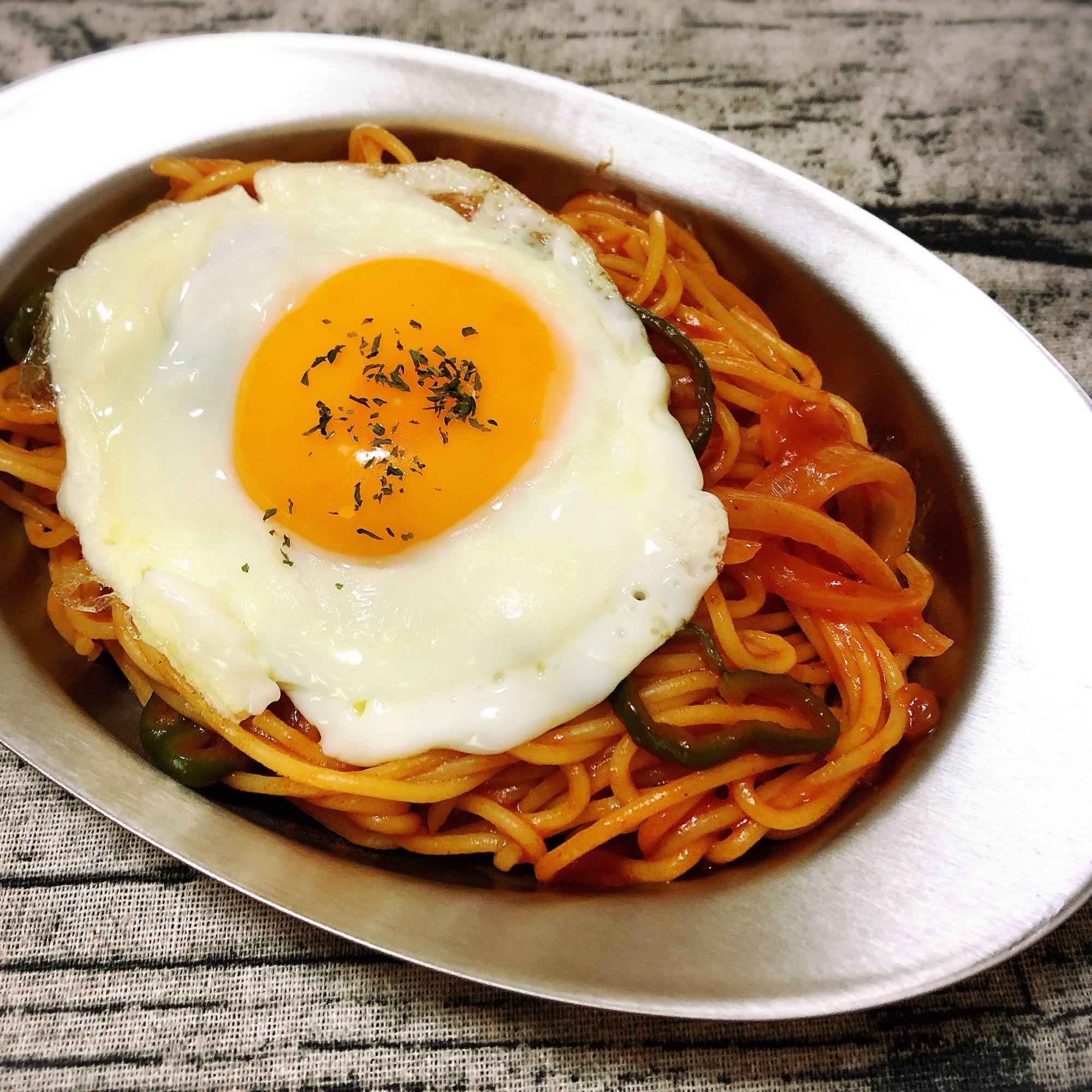 簡単ナポリタン 目玉焼き付き レシピ 作り方 By 萌吉 楽天レシピ 簡単ナポリタン 目玉焼き付き レシピ 作り方 By 萌吉 楽天レシピ