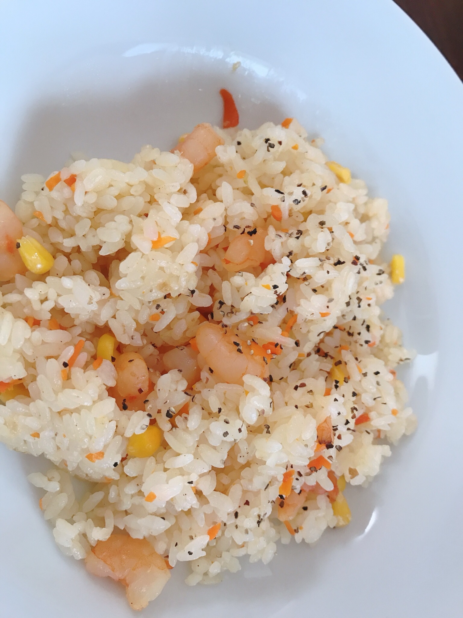 冷やご飯で簡単エビピラフ レシピ 作り方 By Ha Chi 8 楽天レシピ 冷やご飯で簡単エビピラフ レシピ 作り方 By Ha Chi 8 楽天レシピ