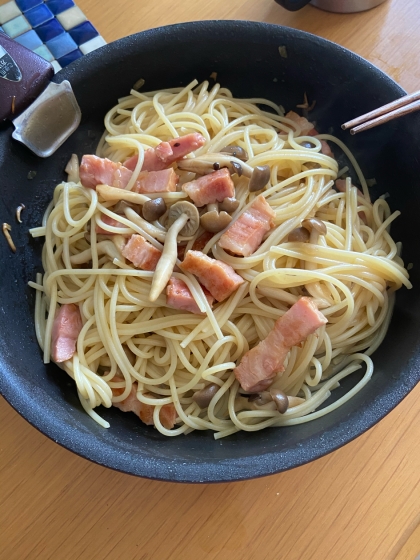 しめじとベーコンのバター醤油パスタ レシピ 作り方 By Milk513 楽天レシピ