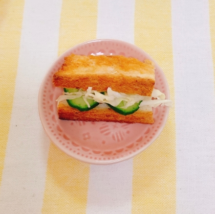 セロリマヨきゅうりのぴり辛サンド