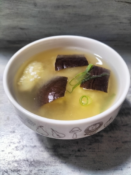 揚げ茄子とねぎの味噌汁（液体みそ）