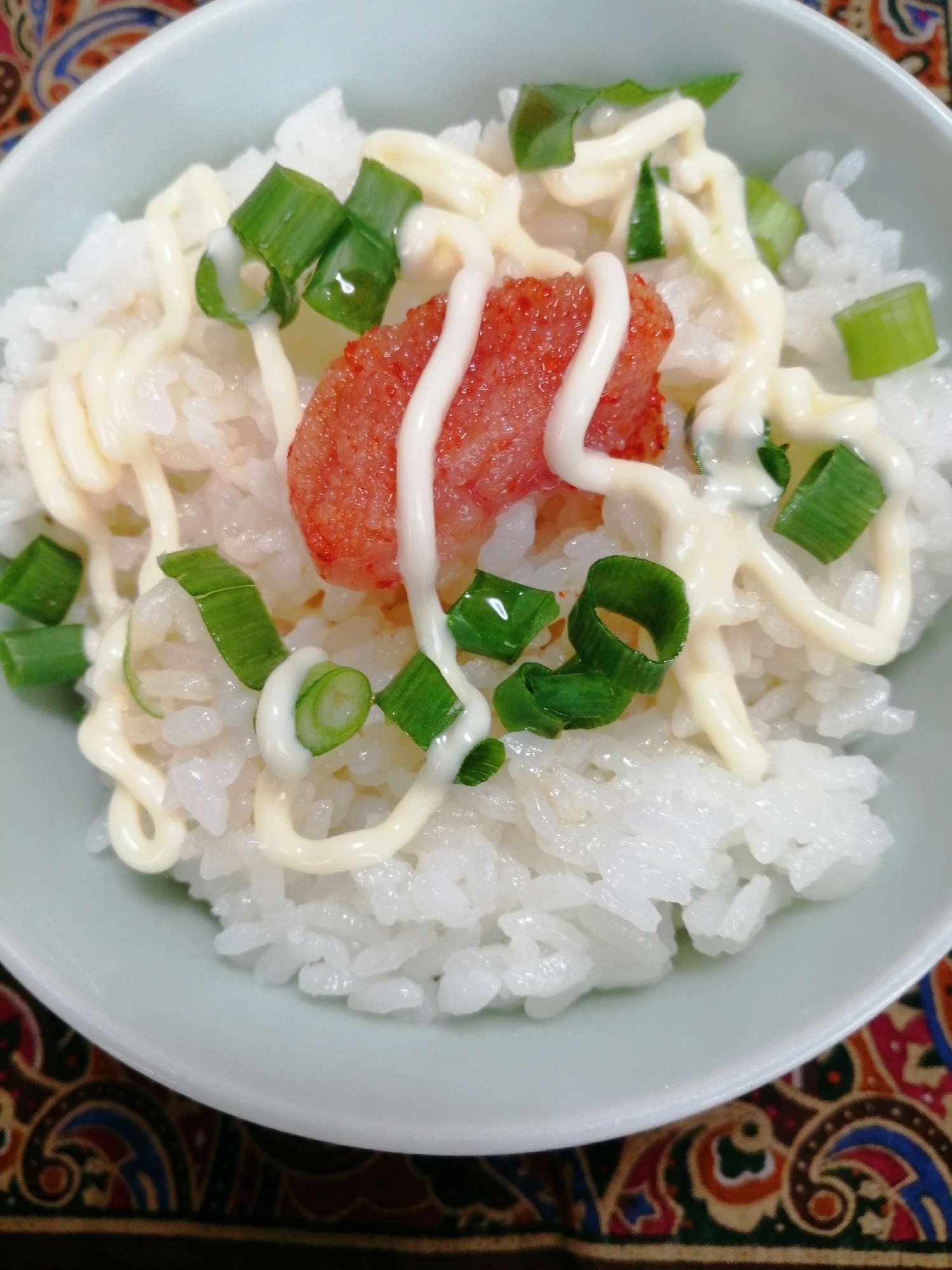 辛子明太子ネギマヨめんつゆかけご飯