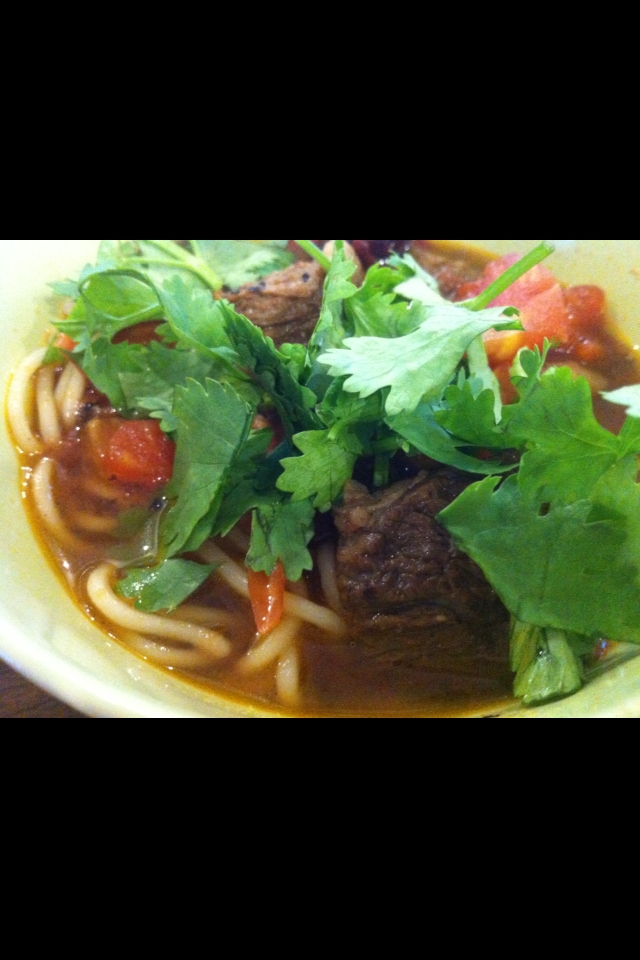 トマト牛肉麺