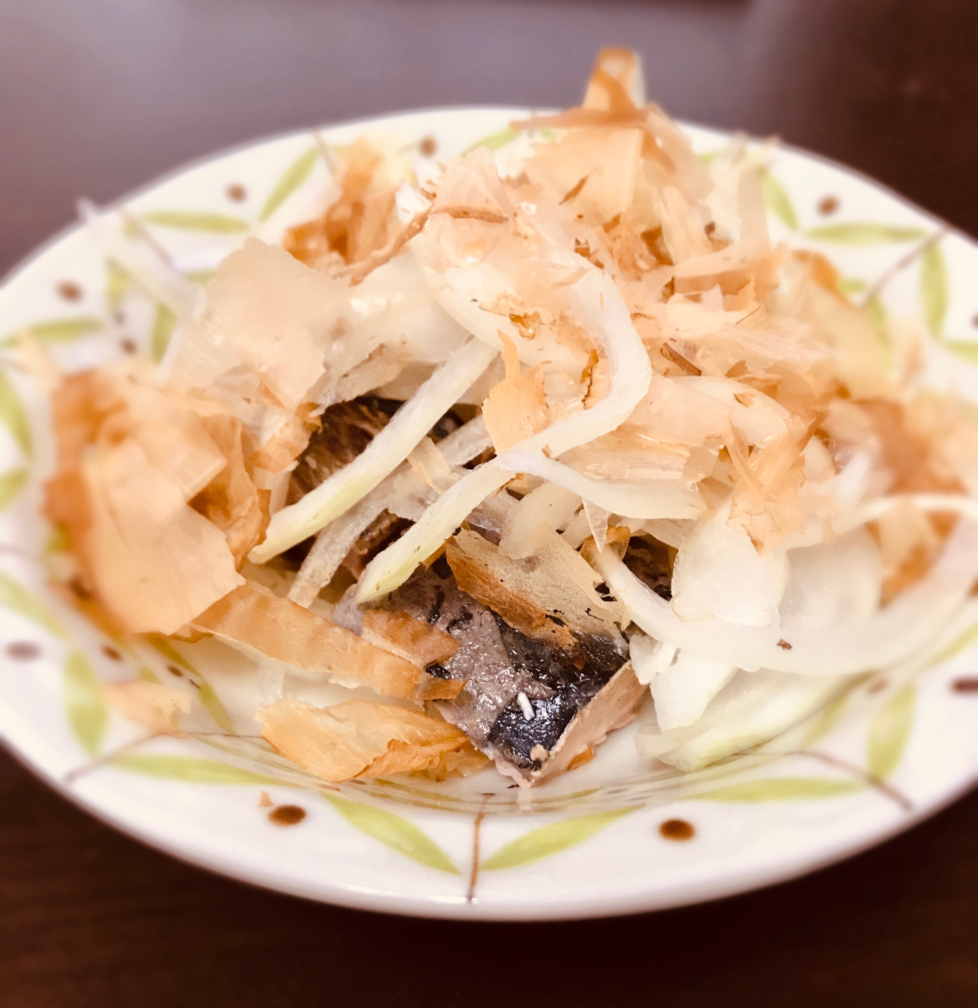 サバ缶玉ねぎサラダ
