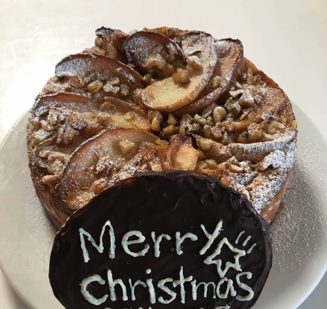 りんごとくるみのベイクドチーズケーキ レシピ 作り方 By あやみょん 楽天レシピ