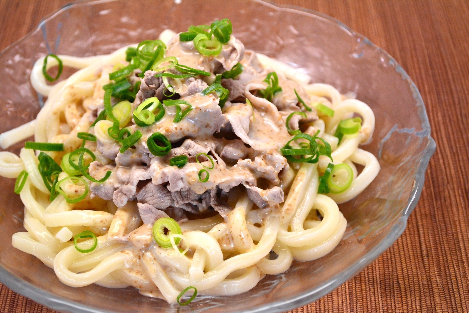 <定番シリーズ>ボリュームたっぷり!冷しゃぶうどん