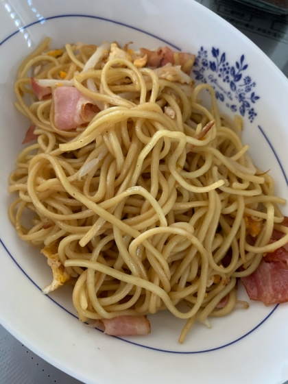 もやし塩焼きそば