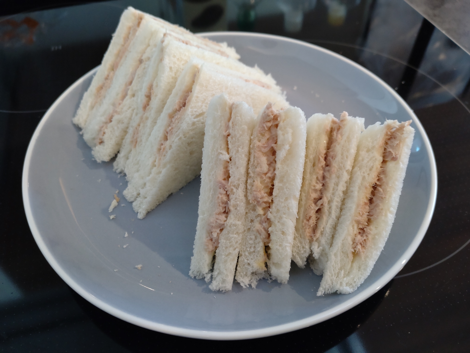 ピクニック、お弁当にも! 安定のツナマヨサンド