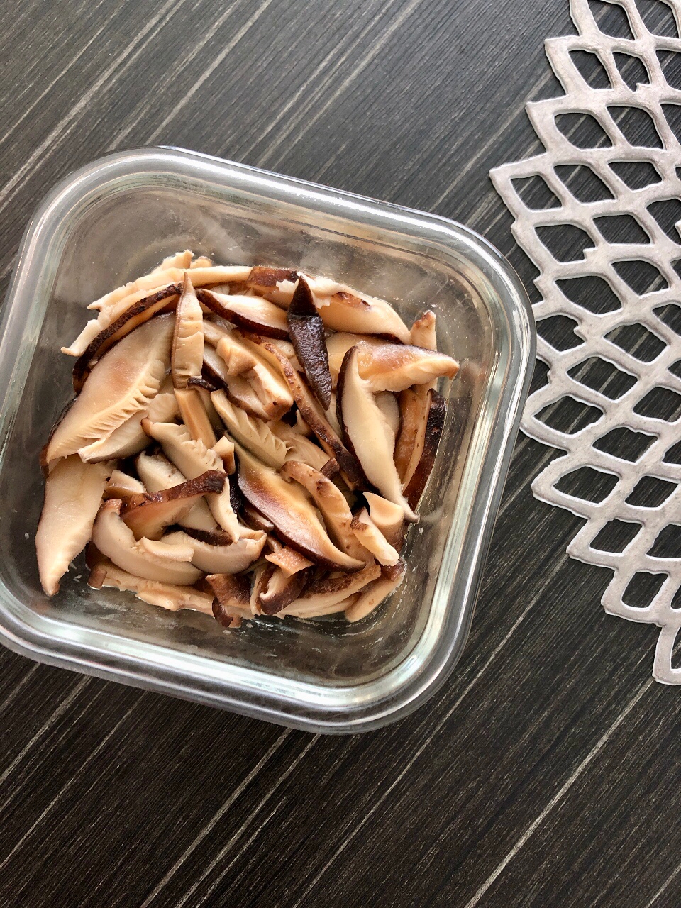 便利 使い回せる 素材作り置き 干し椎茸 レシピ 作り方 By Ma Ma Yu Mi 楽天レシピ 便利 使い回せる 素材作り置き 干し椎茸 レシピ 作り方 By Ma Ma Yu Mi 楽天レシピ