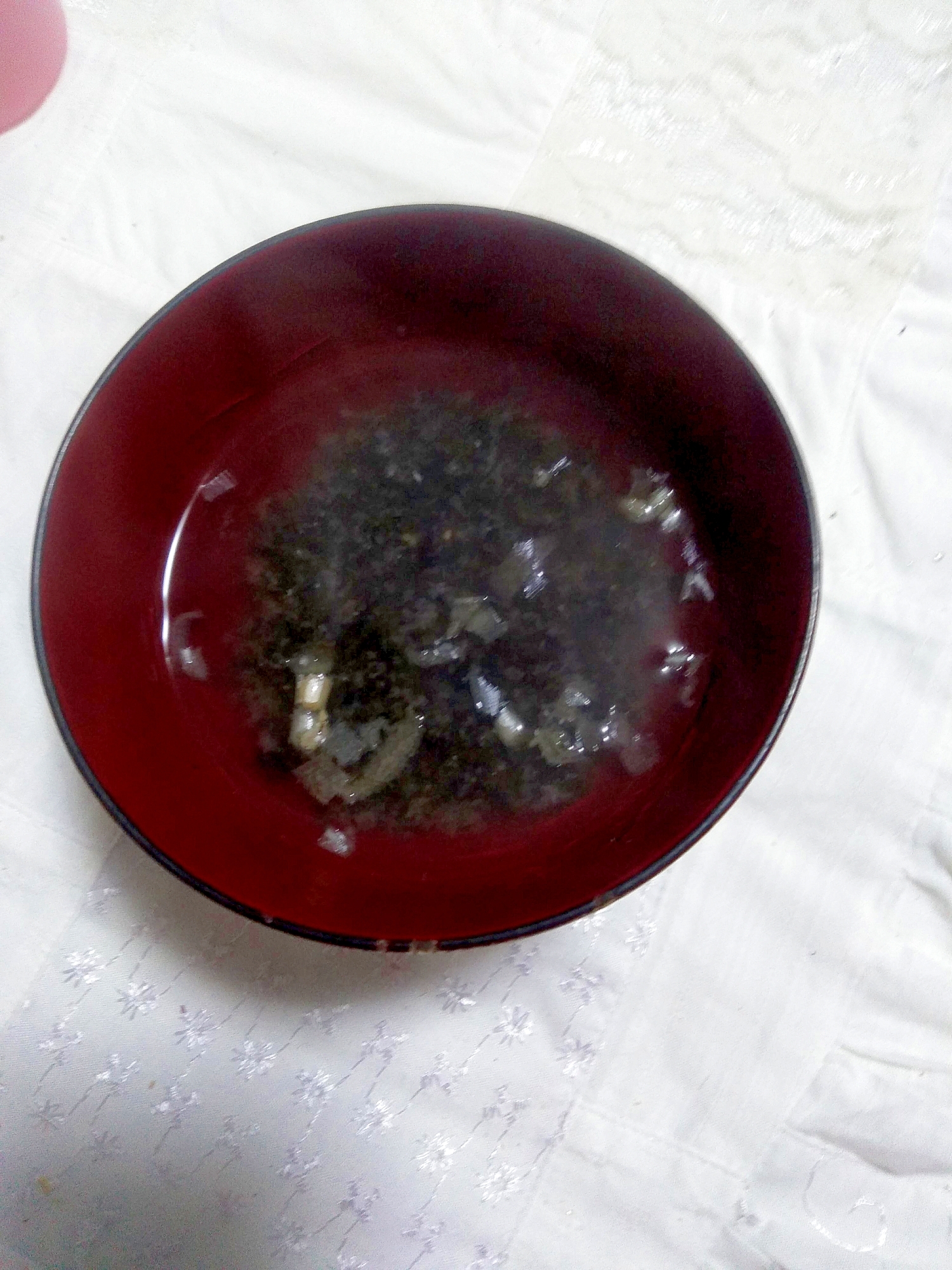 磯の香りがする海苔の味噌汁