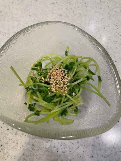 【簡単副菜に】豆苗のごまポン酢和え