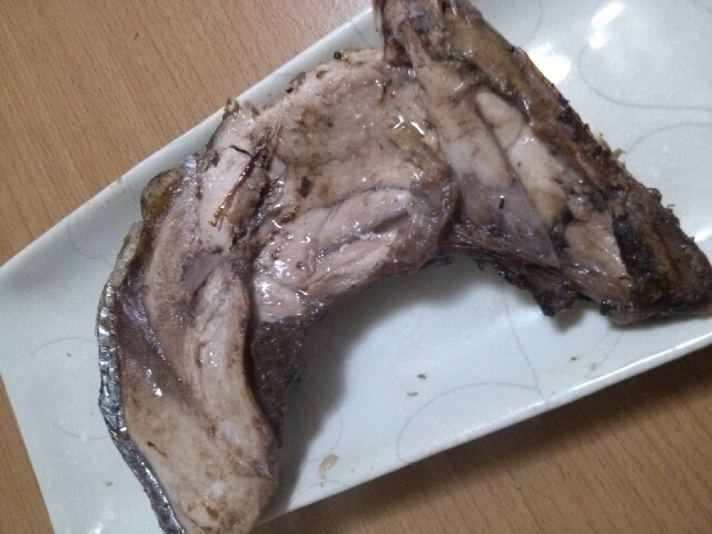 フライパンで簡単!マグロのカマ焼き