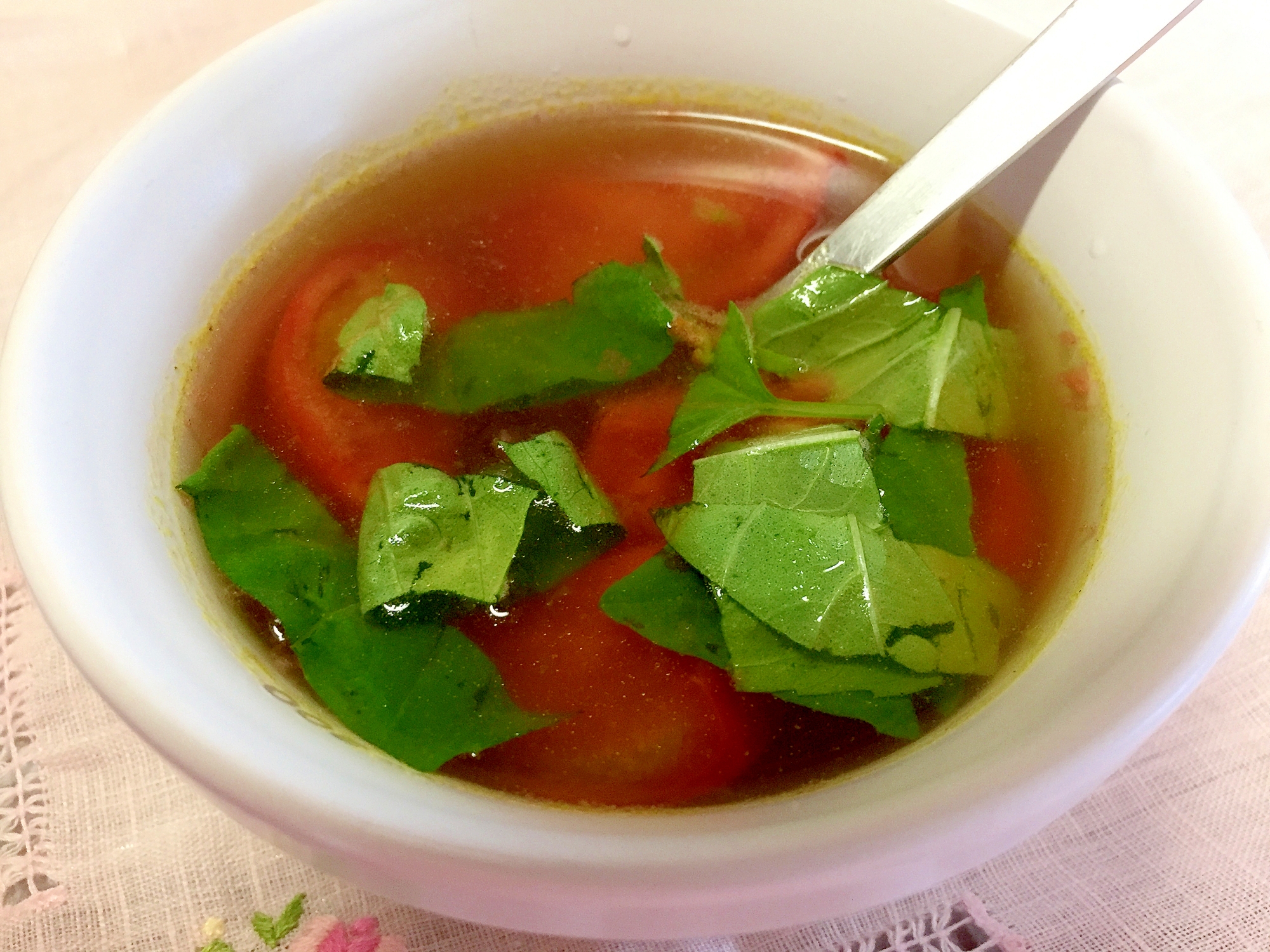 冷凍トマトの手軽なコンソメスープ レシピ 作り方 By ガブリエル8世 楽天レシピ