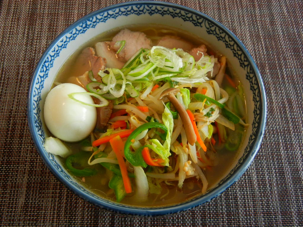 タイ風野菜ラーメン