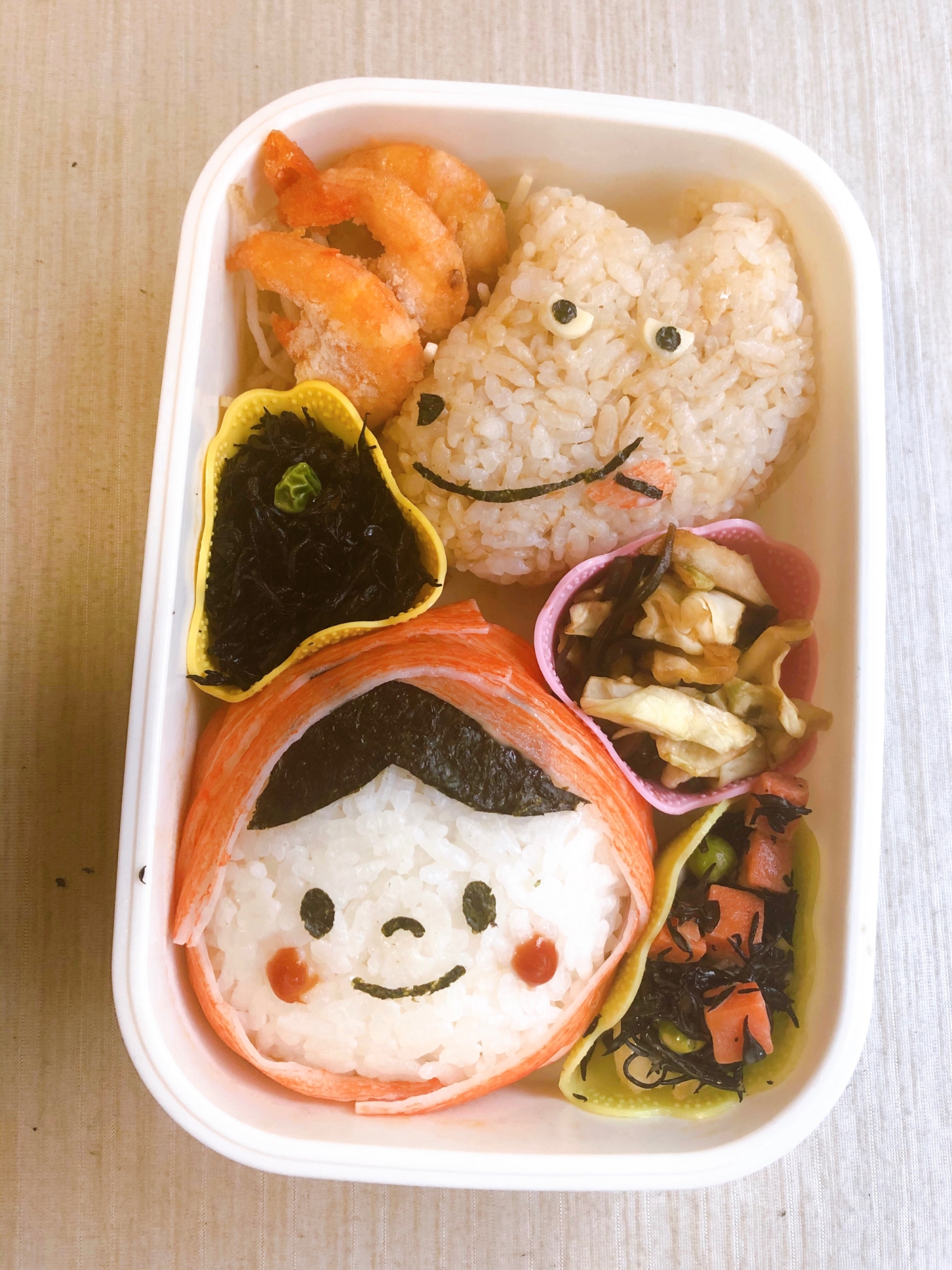 赤ずきんちゃんキャラ弁 レシピ 作り方 By Haru 楽天レシピ 赤ずきんちゃんキャラ弁 レシピ 作り方 By Haru 楽天レシピ