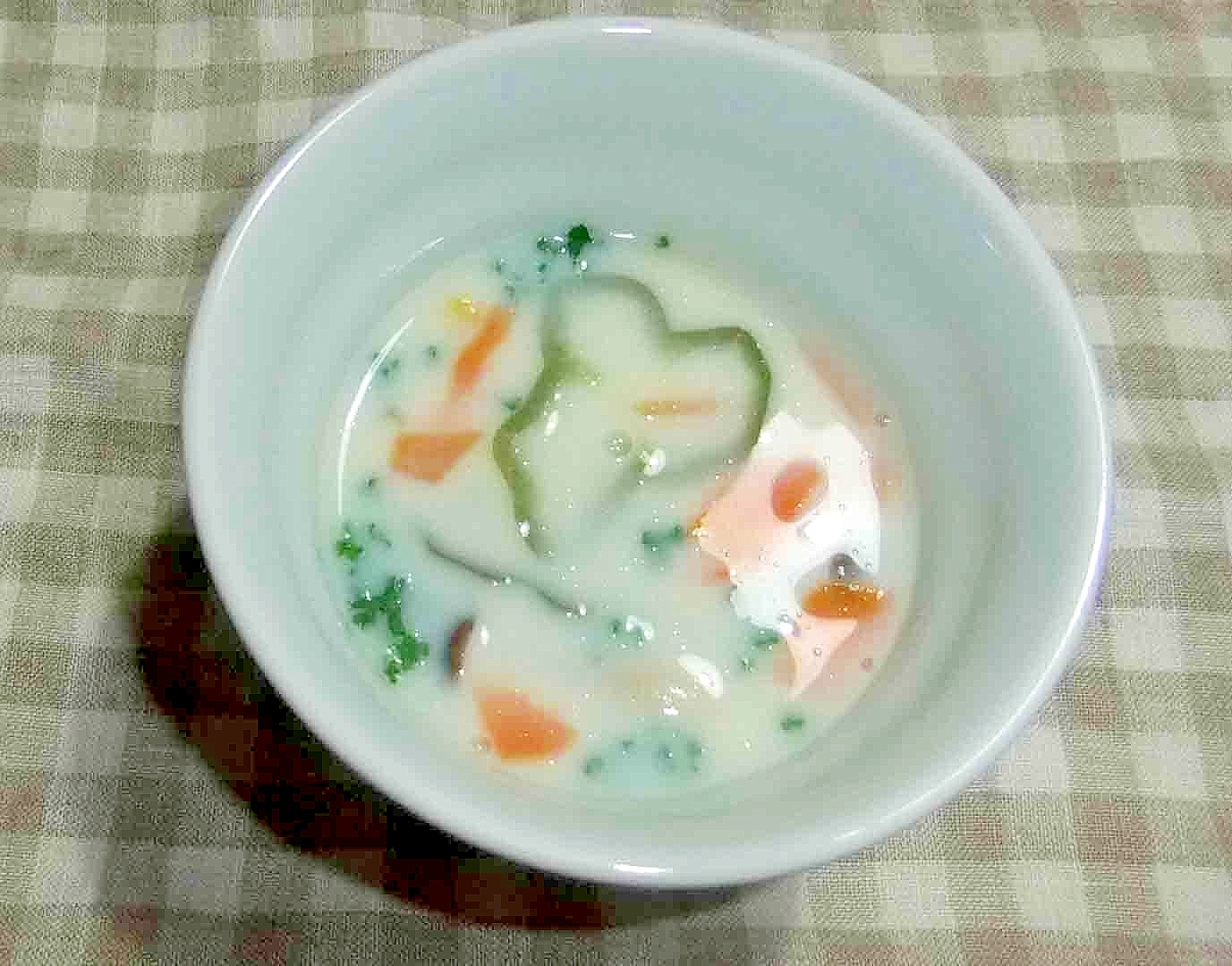 野菜豆乳スープ