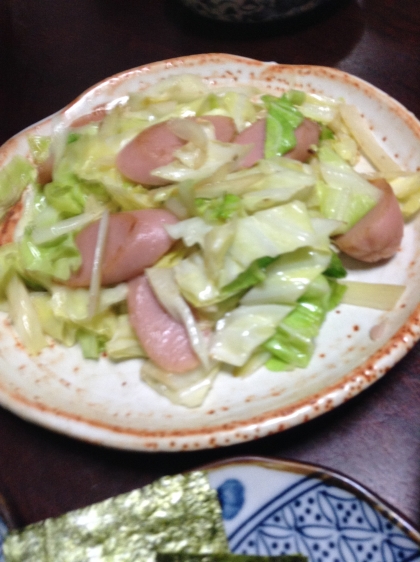 魚肉ソーセージと野菜の鶏ガラ炒め