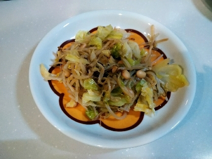 春キャベツと緑豆もやしの大豆昆布煮