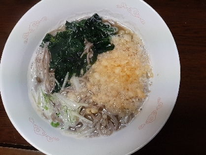 キャンプにあたたかい蕎麦