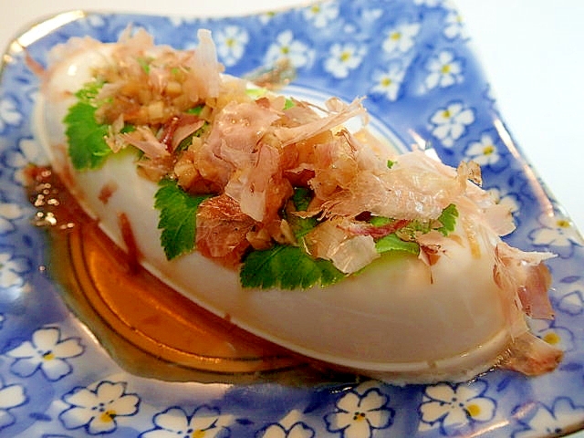 麺つゆで 三つ葉とおかず生姜と花かつおの冷奴 レシピ 作り方 By ぷ みぃまま 楽天レシピ 麺つゆで 三つ葉とおかず生姜と花かつおの冷奴 レシピ 作り方 By ぷ みぃまま 楽天レシピ