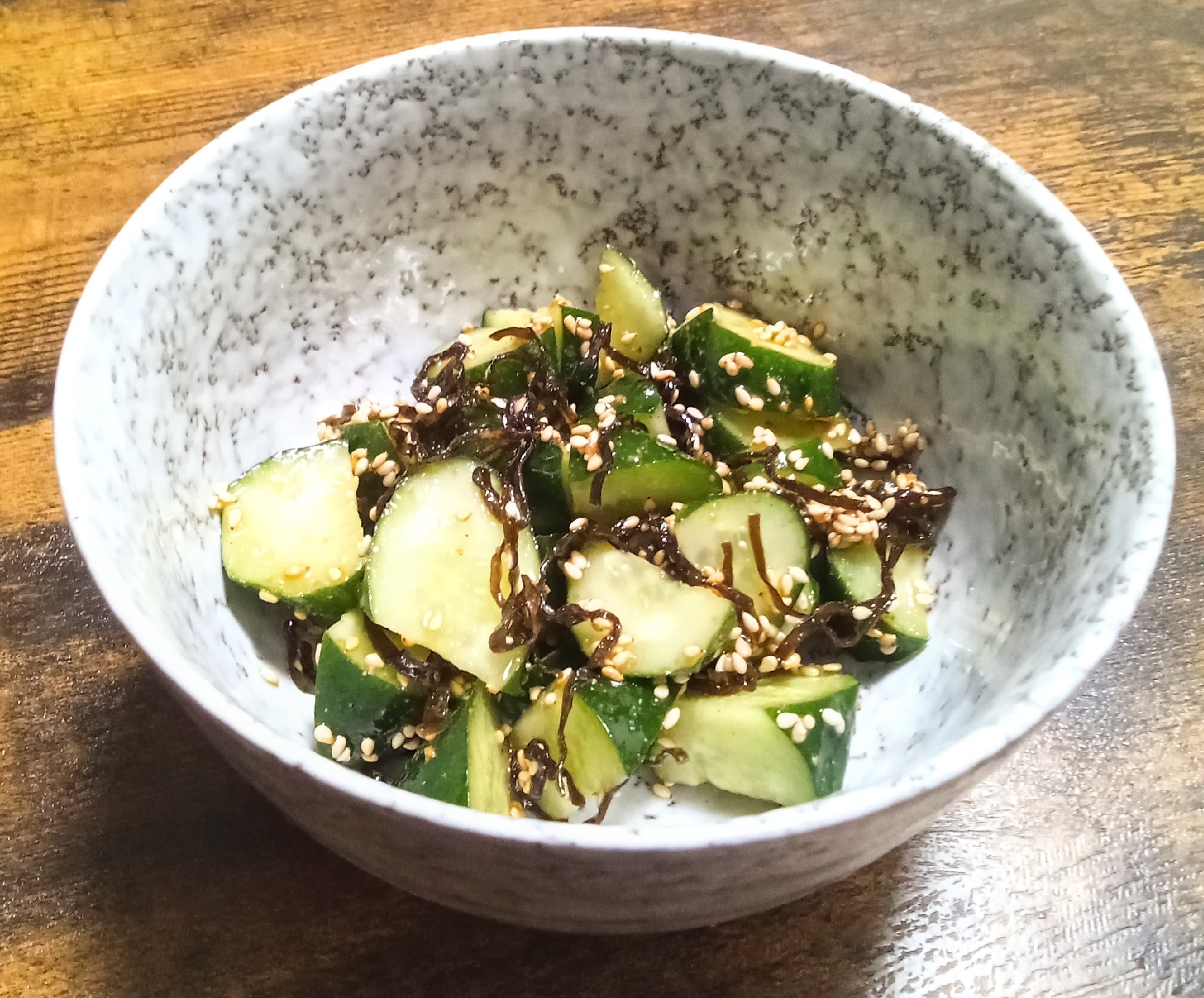 今日はおつまみ！！塩昆布きゅうり〜(ラー油入り)