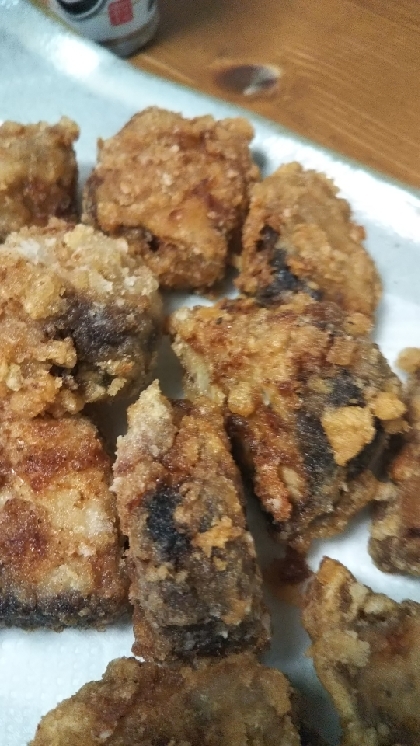 かつおが丸ごと一匹安くて思わず買ってしまったものの生だとさばき切れず。子供達もこれなら食べてくれるだろうとチャレンジ(*^-^)美味しくできてよかったです！