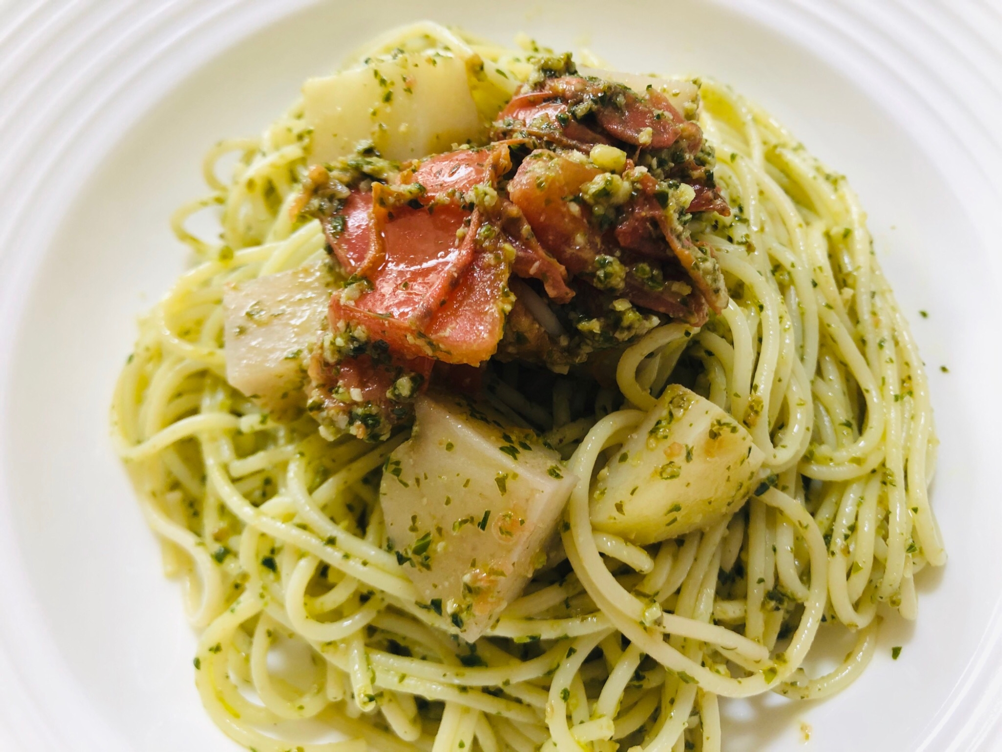 バジルたっぷり トマトとじゃがいものジェノベーゼ レシピ 作り方 By ココ 栄養士の気ままごはん 楽天レシピ