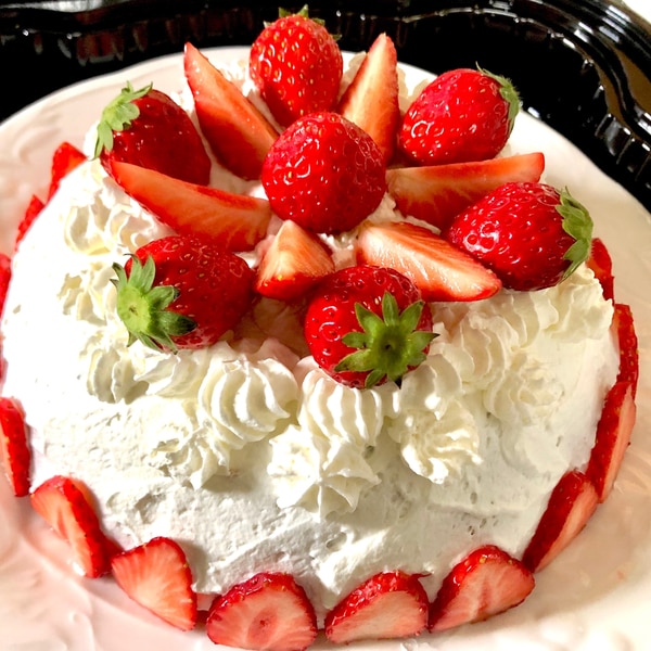 フライパン いちごのドーム型デコレーションケーキ レシピ 作り方 By 善ちゃん 楽天レシピ フライパン いちごのドーム型デコレーションケーキ レシピ 作り方 By 善ちゃん 楽天レシピ