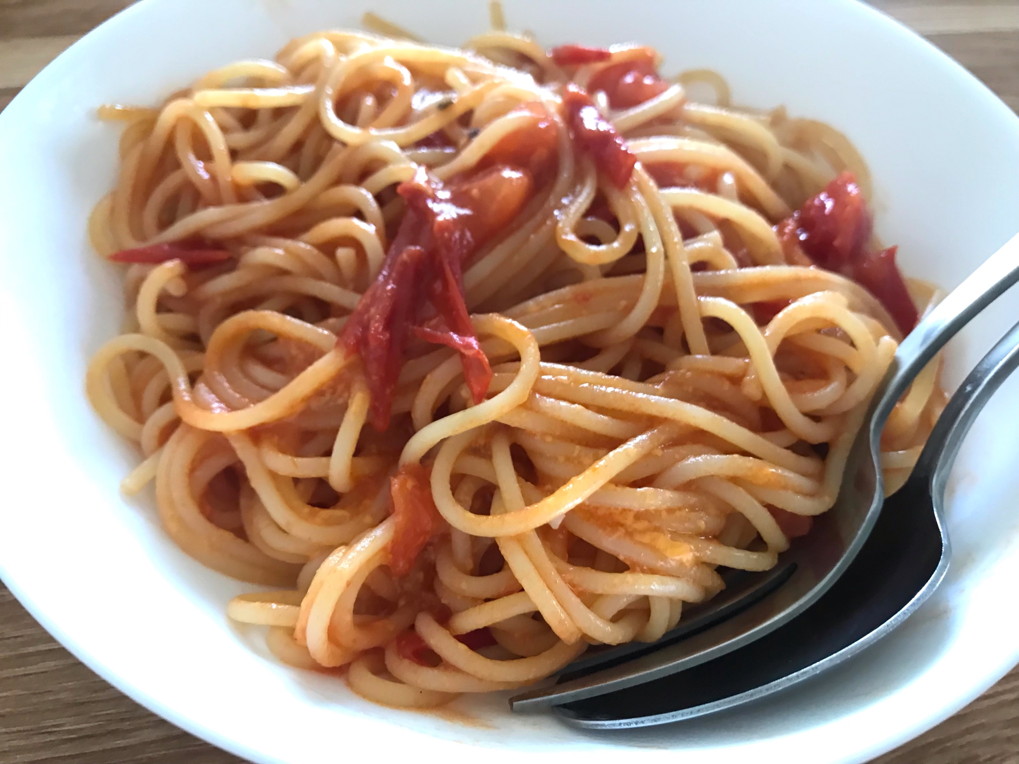 【また食べたくなる】トマトチーズパスタ